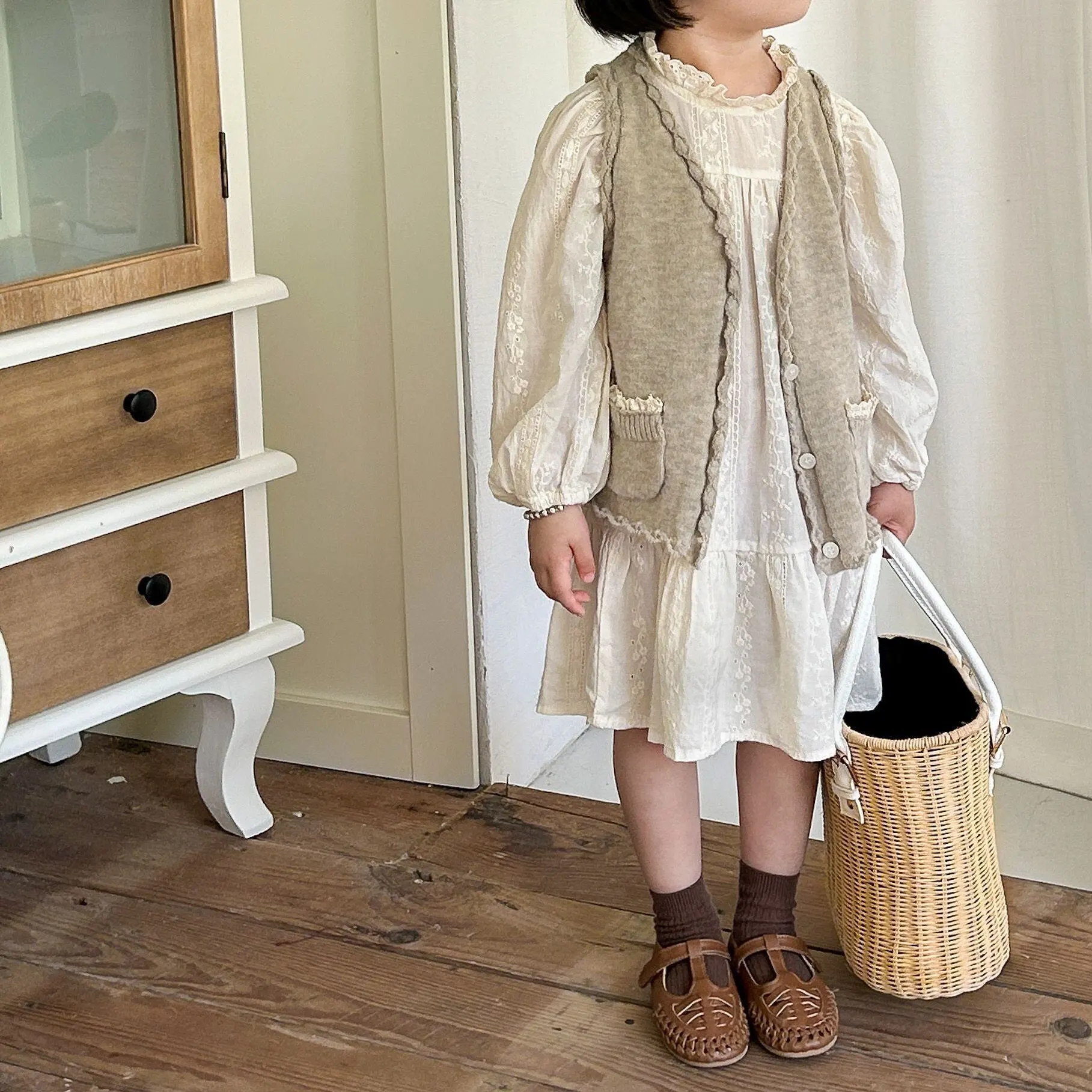 【80-140cm】春新作 品質満点 パフスリーブ レース ワンピース