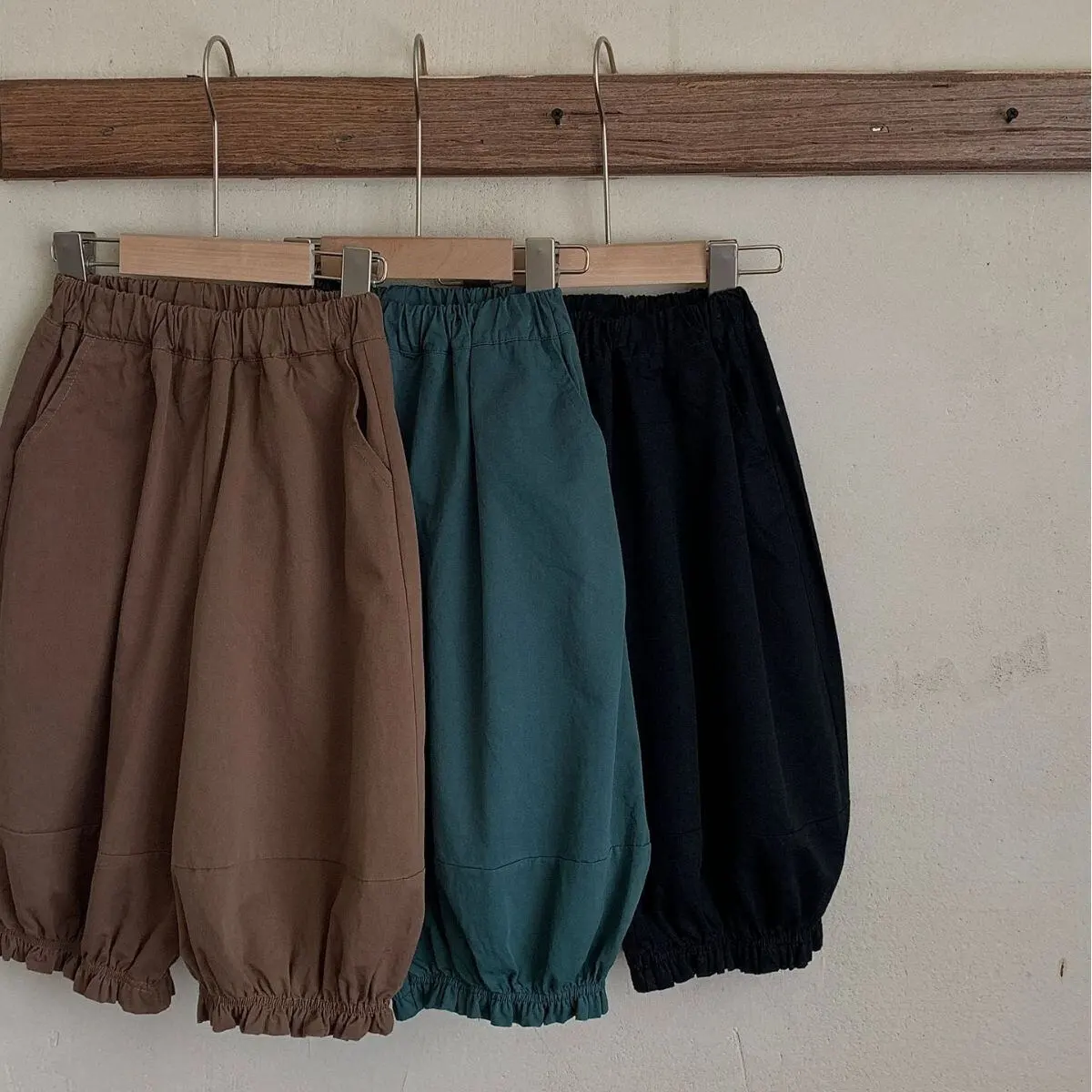 【90-130cm】春新作 シンプル 履きやすい 動きやすい 人気 カジュアルパンツ