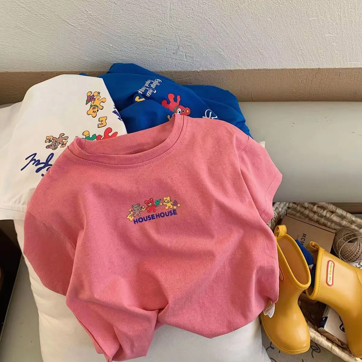 【90-150】 カートゥーン 熊柄 プリント かわいい 合わせやすい 3色展開 キッズ 子供 服 トドラー 女の子 男の子 男女兼用 夏 半袖 Tシャツ カットソー トップス