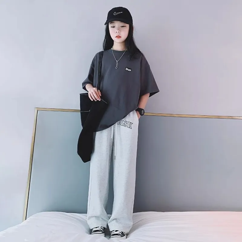 【100-160cm】シンプル アルファベット  ゆったり 半袖 夏  女の子 トップス