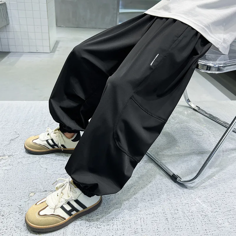 【120-170cm】2色選べる上品なシルエット 無地 アルファベット カジュアル 男の子 ボトムス