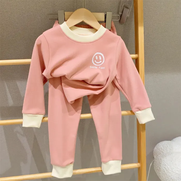 【90-140cm】超人気商品  売れ筋  シンプル  無地  肌触りがソフト  多色選べる  男の子 女の子  パジャマ