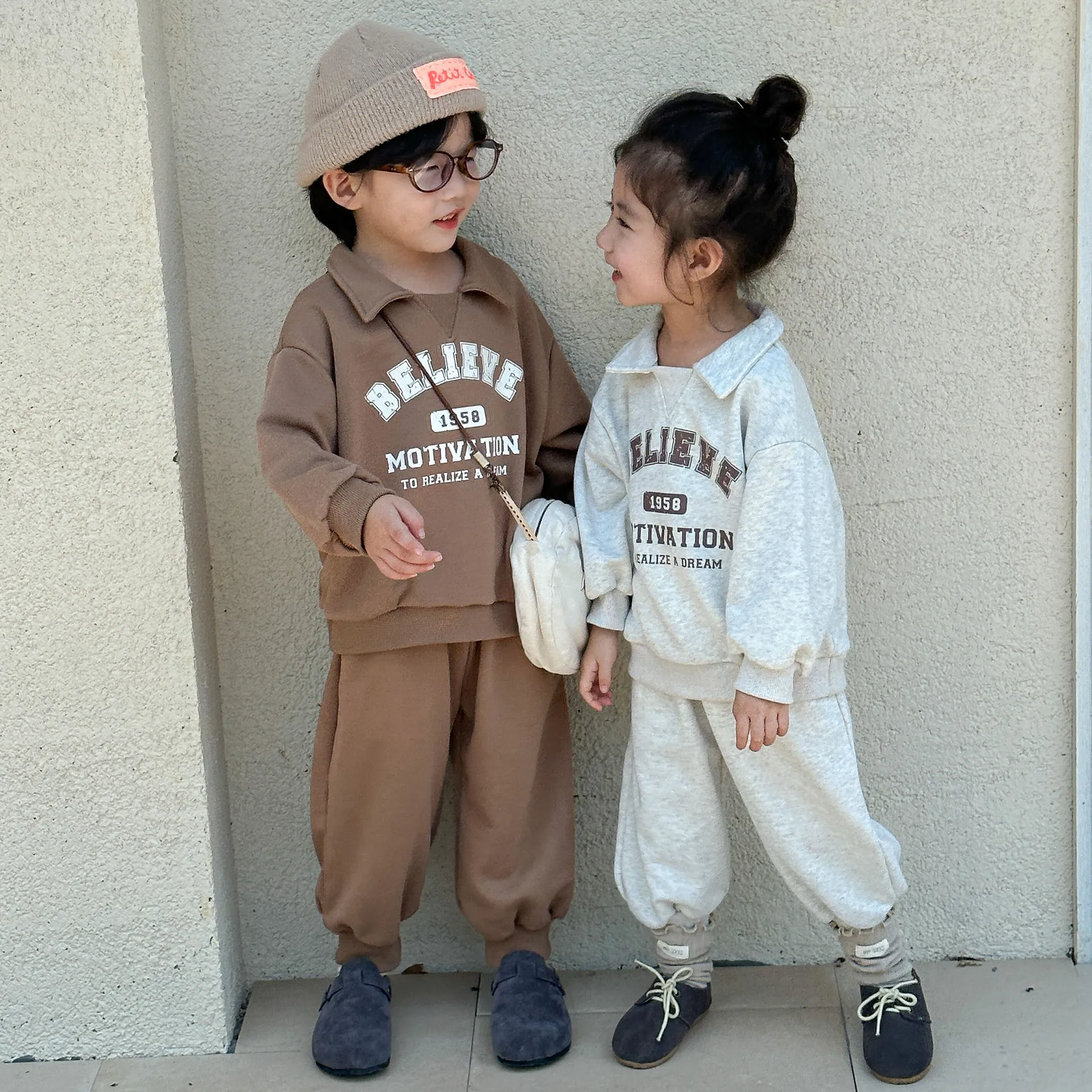 【80-150cm】大人気  毎日着たくなる ファッション  カジュアル  男の子 女の子 トップス＋ボトムス セットアップ