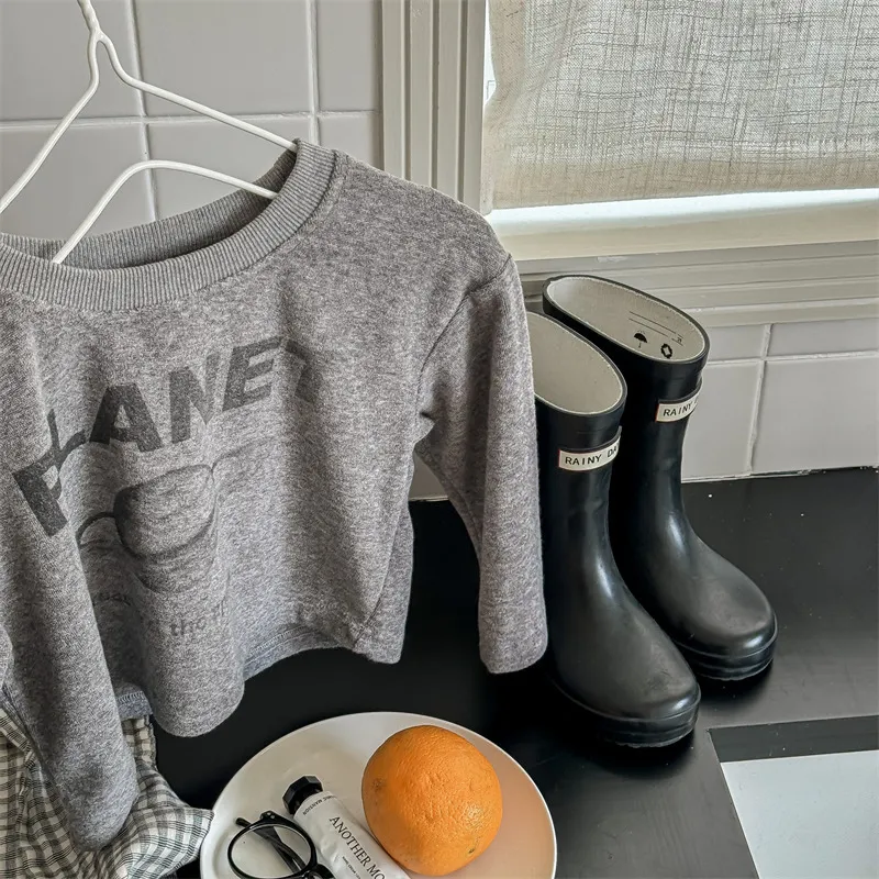 【80-130cm】超人気商品  売れ筋  合わせやすい  おしゃれ  カジュアル  女の子  長袖 Ｔシャツ