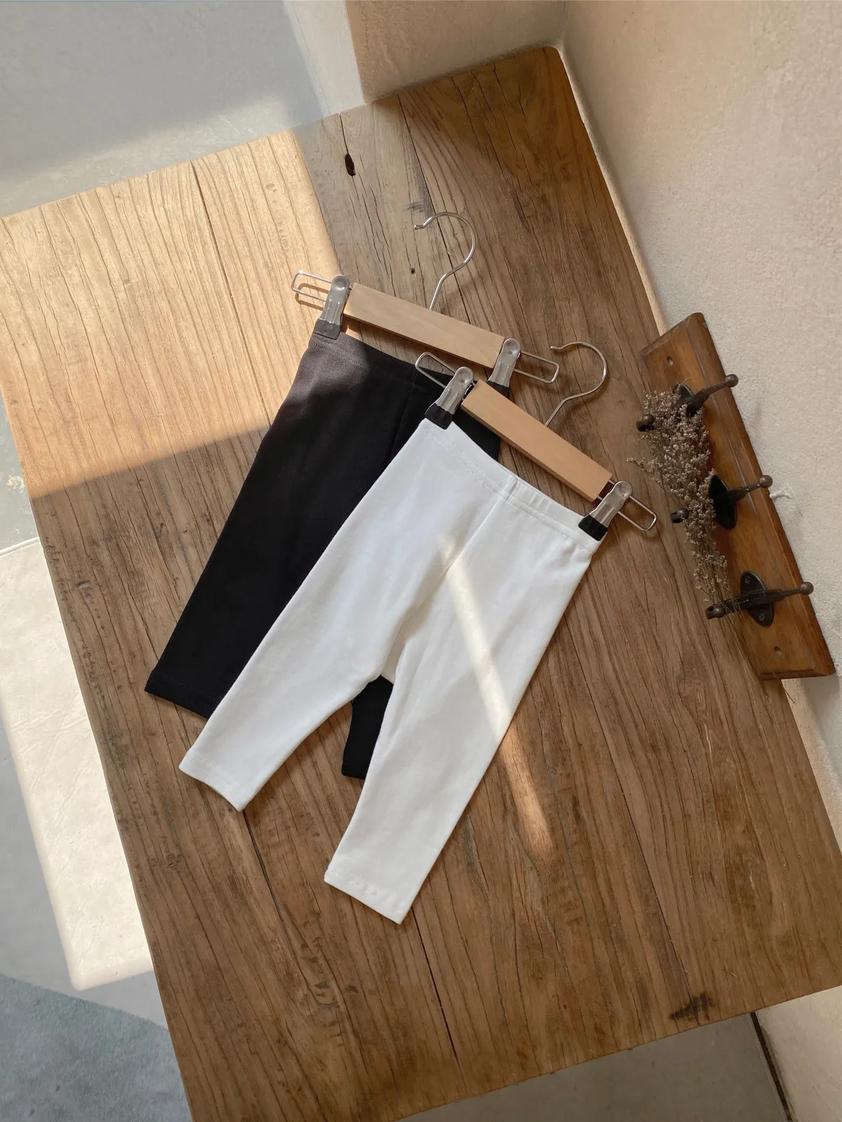 【66-90cm】人気上昇中 無地  柔らかい素材  合わせやすい  履きやすい  多色選べる  ベビー パンツ