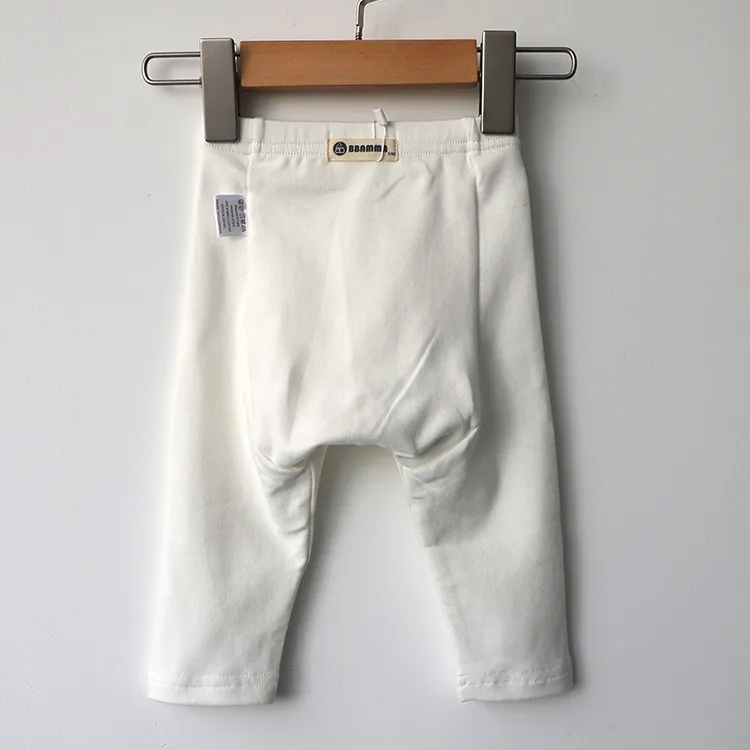 【66-90cm】人気上昇中 無地  柔らかい素材  合わせやすい  履きやすい  多色選べる  ベビー パンツ