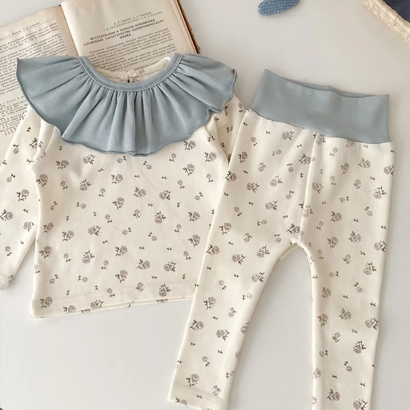 【73-100cm】三点セット おしゃれ  スウィート 花柄  可愛い  ベビー トップス＋ボトムス＋お食事スタイ セットアップ