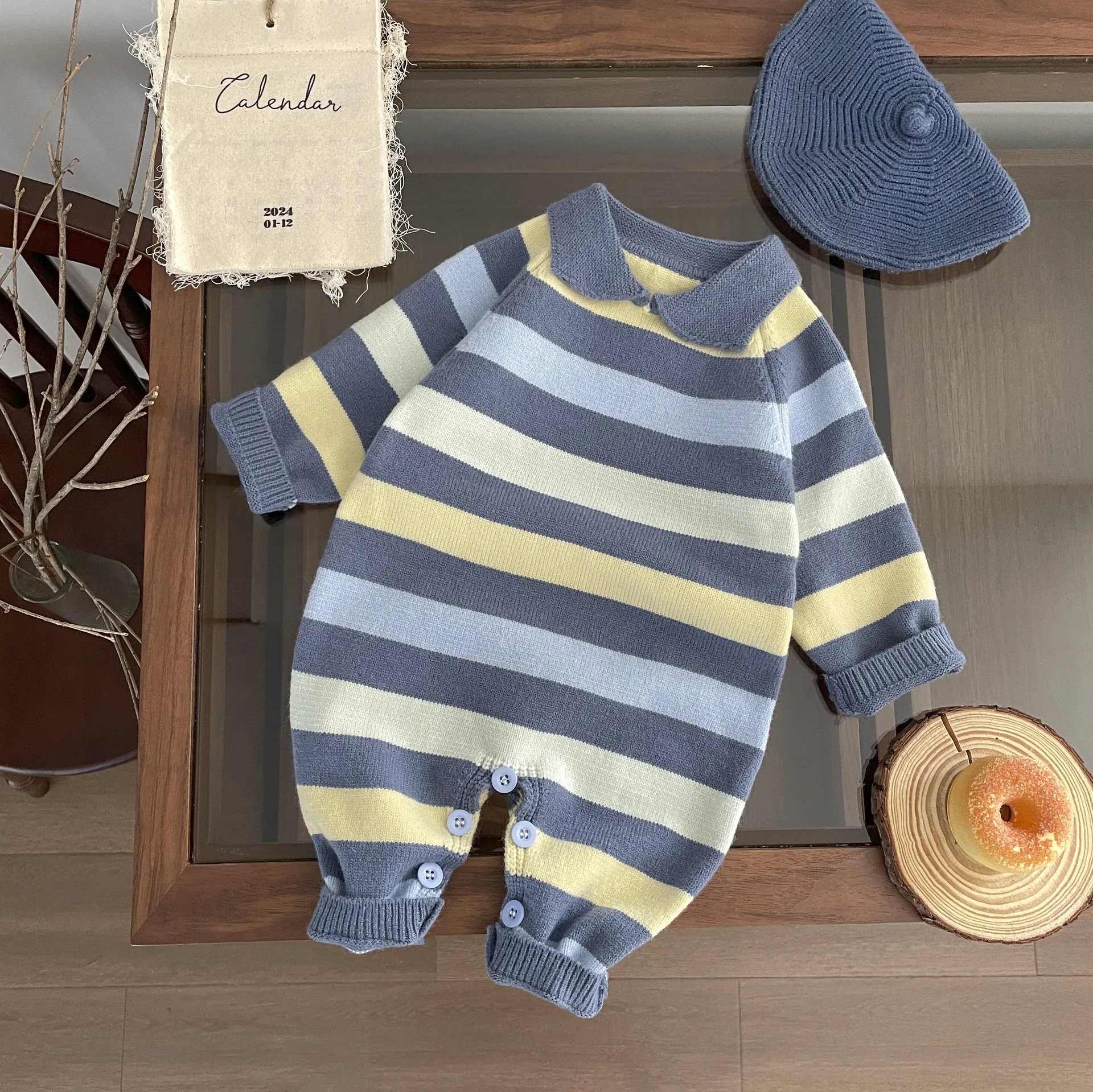 【66-100cm】品質のいい新品 人気上昇中 肌触りよく 配色 ボーダー ニット 長袖 ベビー服 赤ちゃん ロンパース