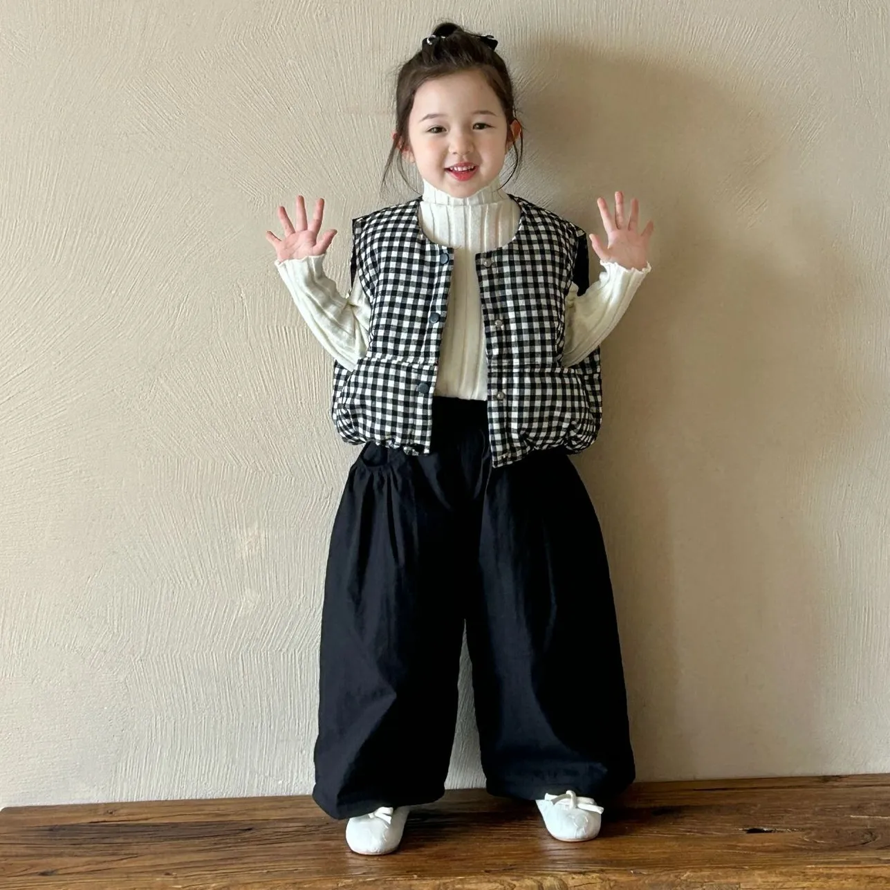 単品注文【90-140cm】絶対可愛い 森ガール スウィート 韓国系 無地 セーター＋チェック柄 ベスト＋パンツ 子供服 女の子 3点セット