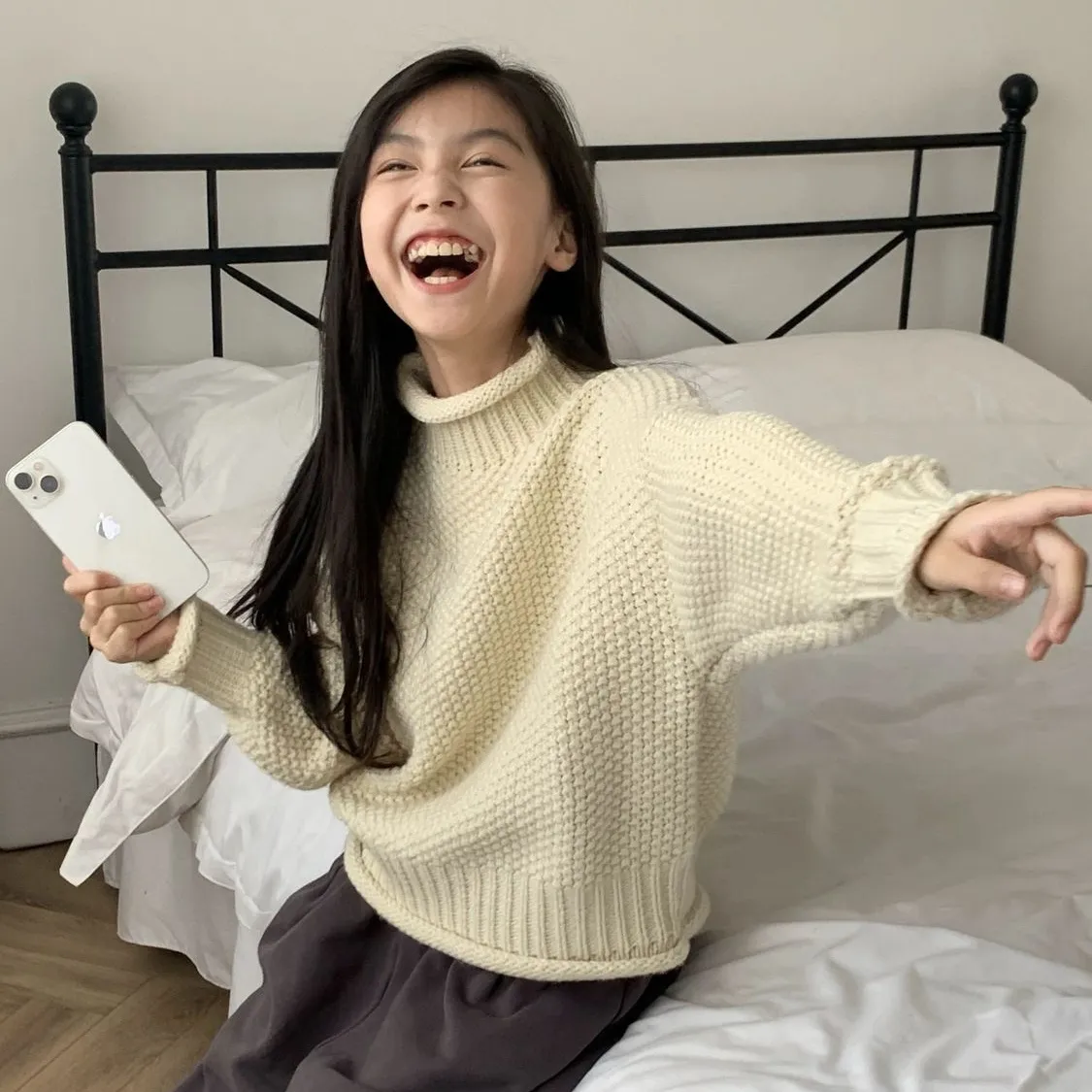 【110-170】韓国 ハイネック 春 秋 冬 裏起毛 暖かい 厚手 子供服 女の子 キッズ ジュニア トップス ニット セーター