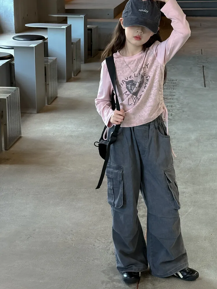 【130-170cm】大注目 トレンド おしゃれ 可愛い 合わせやすい アルファベット 長袖 Tシャツ