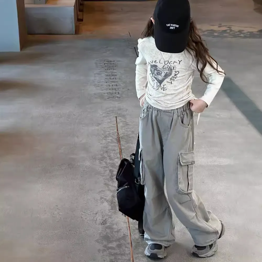 【130-170cm】大注目 トレンド おしゃれ 可愛い 合わせやすい アルファベット 長袖 Tシャツ