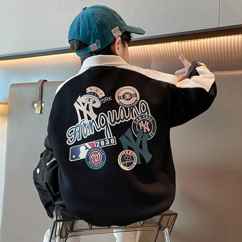 【120-170cm】着回し力抜群 大人気 カッコイイ カートゥーン POLOネック 男の子 トレーナー