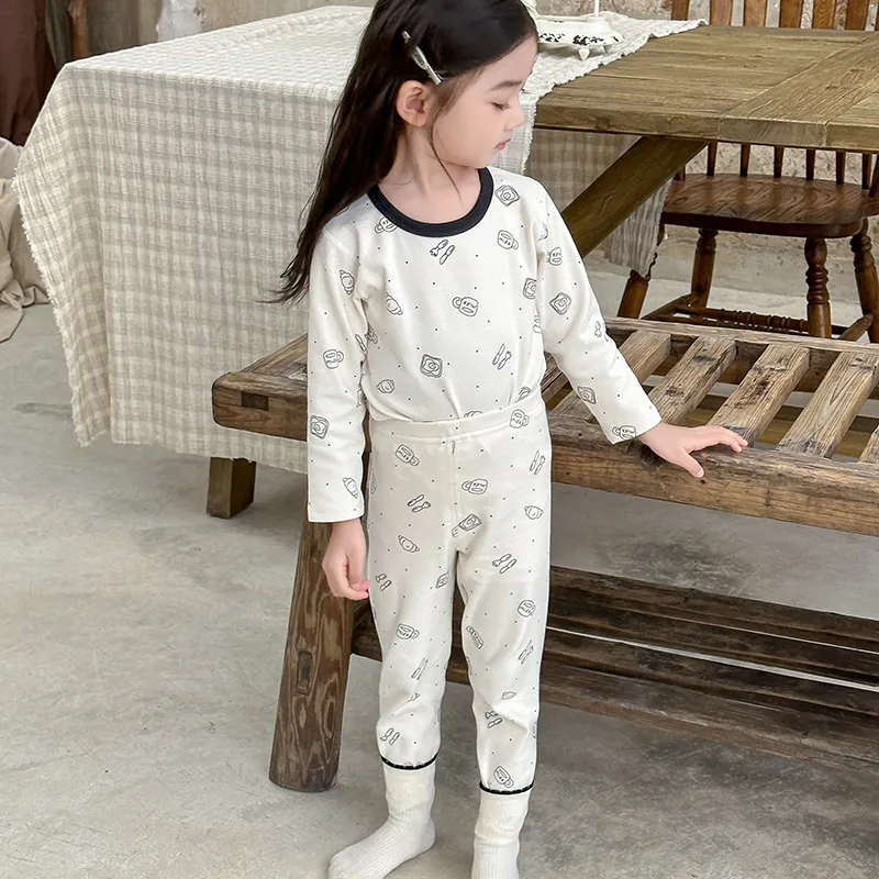 【90-160cm】大人気 肌触り良い 男の子 女の子 着心地良い カートゥーン ルームウェア