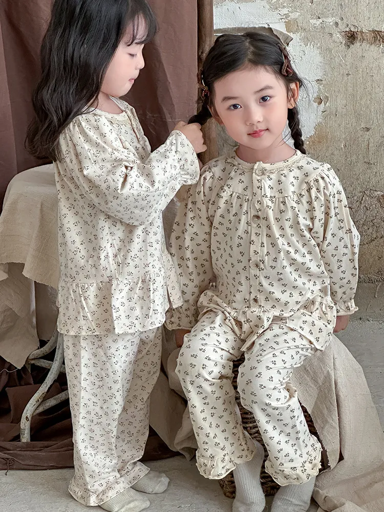 【110-170cm】人気上昇中 シンプル 着心地良い 花柄 女の子 ルームウェア