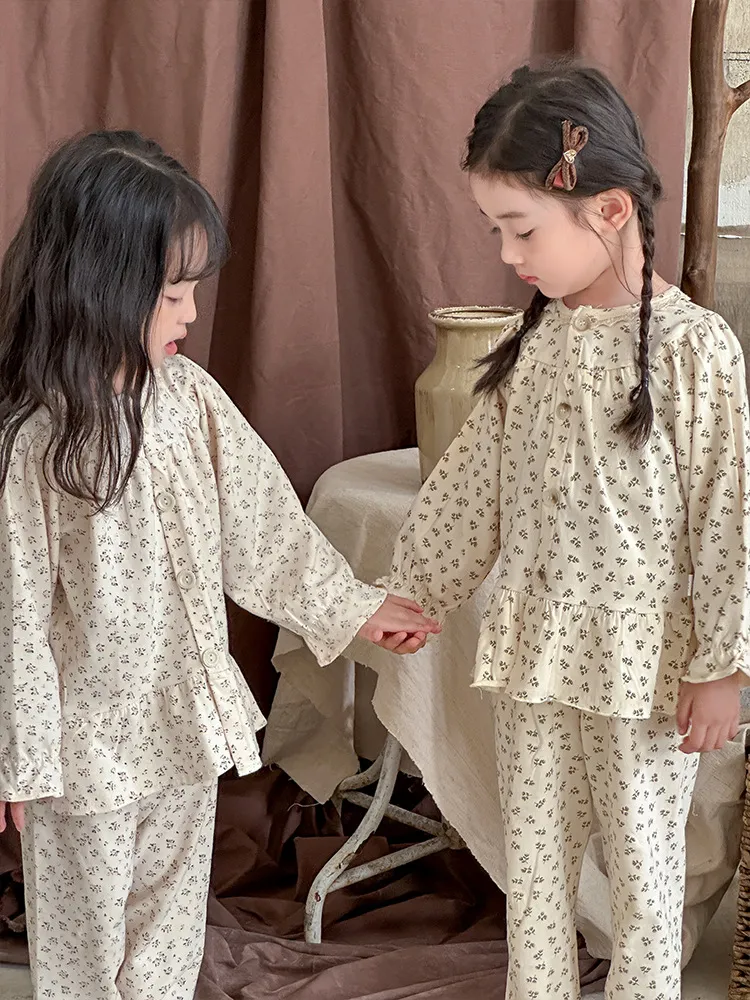 【110-170cm】人気上昇中 シンプル 着心地良い 花柄 女の子 ルームウェア