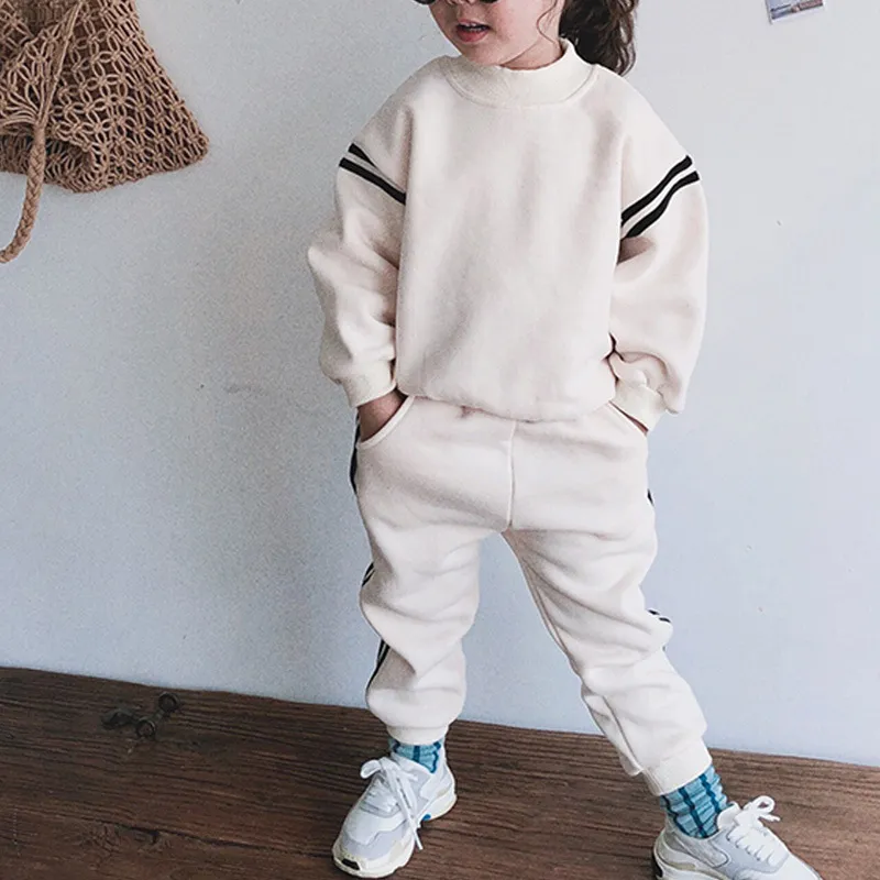 【80-130cm】二点セット 売れ筋 シンプル 快適 男の子 女の子 裏起毛 トレーナー＋パンツ セットアップ