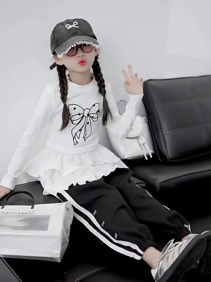 【110-160cm】人気上昇中 おしゃれ 可愛い 大人気 トレンド 女の子 Tシャツ/長ズボン/セットアップ