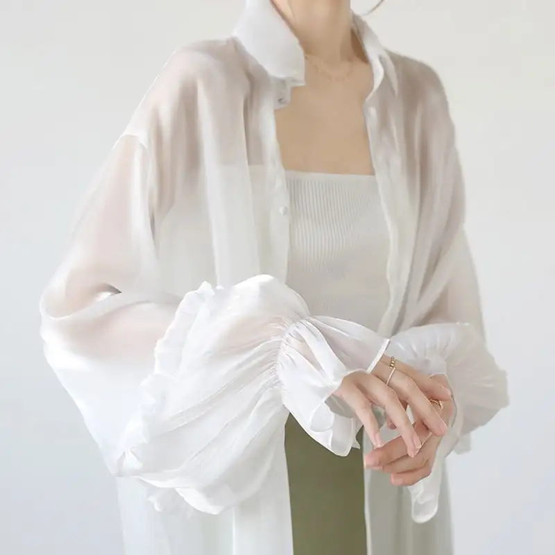 トップス 薄いシャツ 日差し防止 2色展開 薄手 ランタンスリーブ 日焼け止め服 長袖 ピンク ホワイト