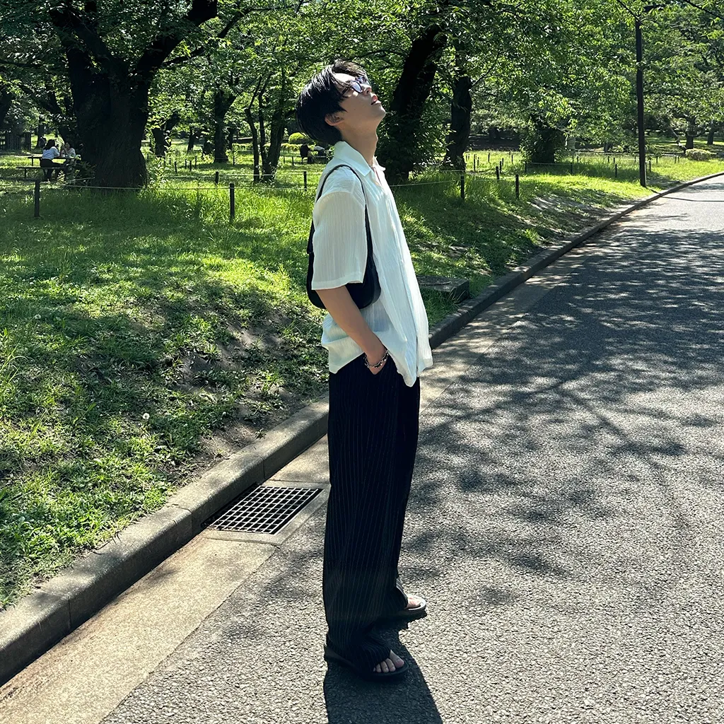 ストライプスラックス