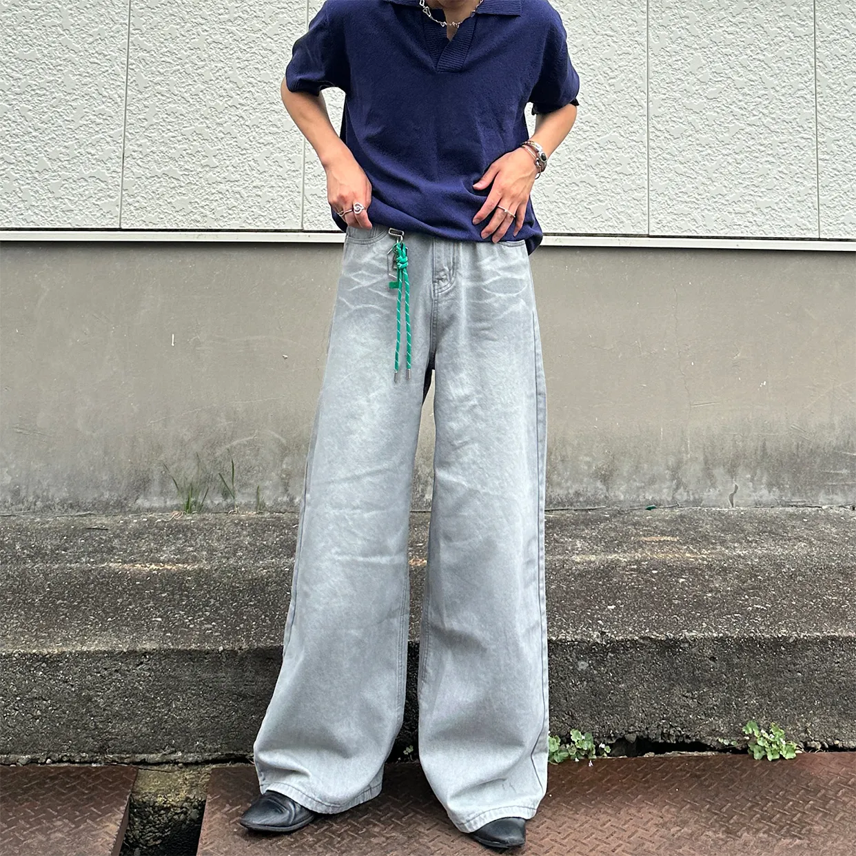 ウェイビーウォッシュワイドデニムパンツ
