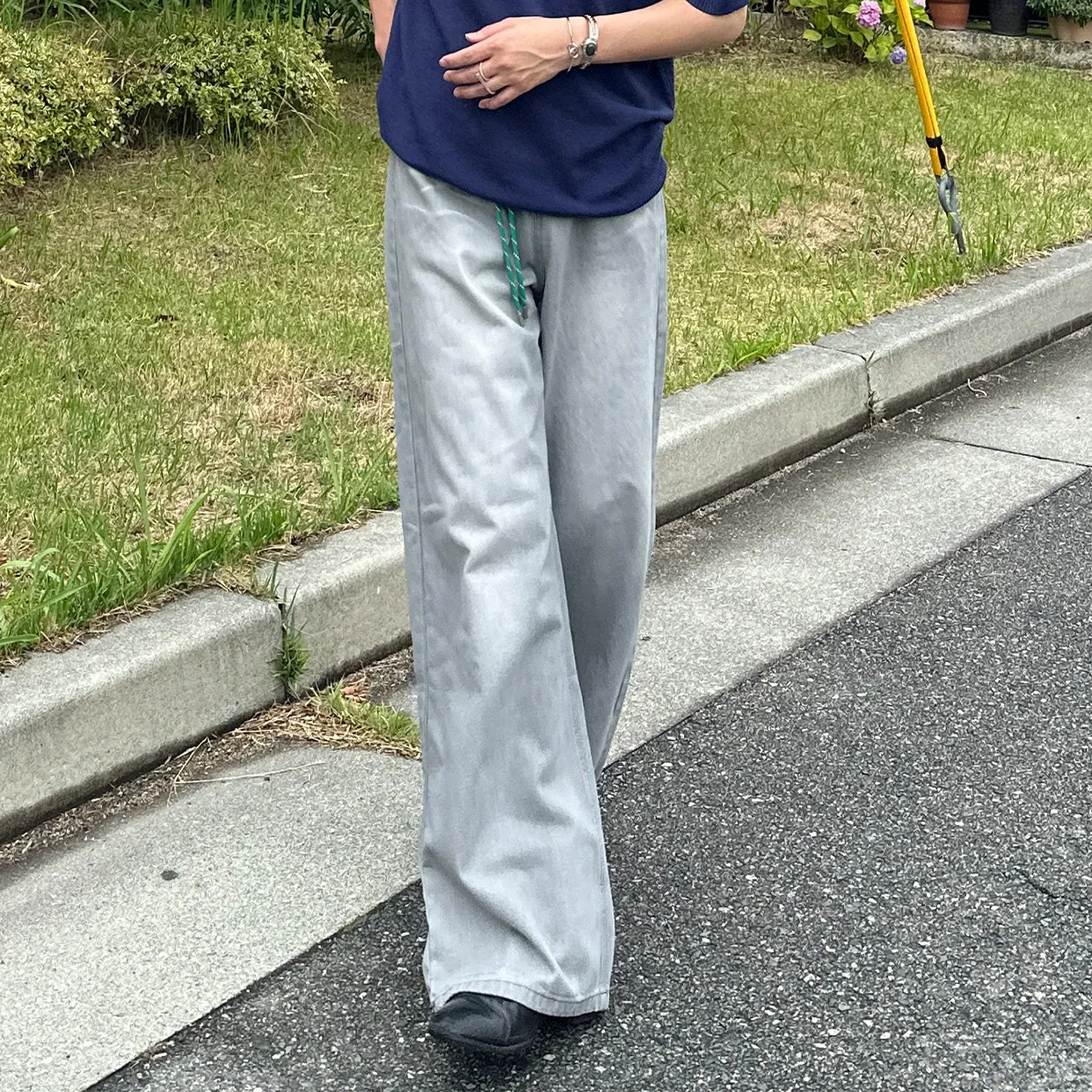 ウェイビーウォッシュワイドデニムパンツ