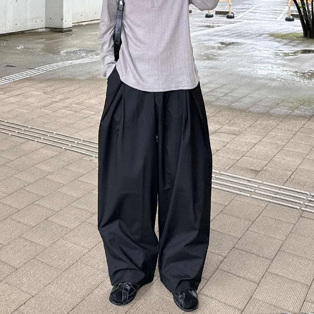 タックデザインワイドスラックス