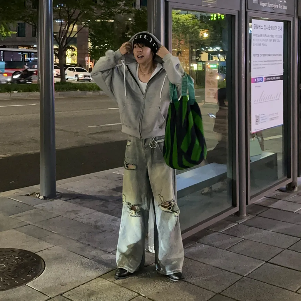 ヴィンテージスリットダメージデニムパンツ