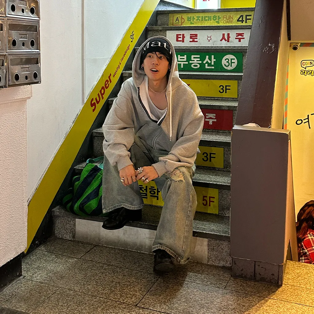 ヴィンテージスリットダメージデニムパンツ