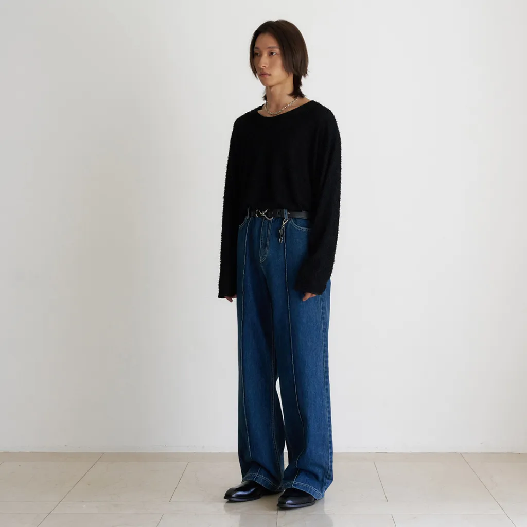 ピンタックストレートデニムパンツ