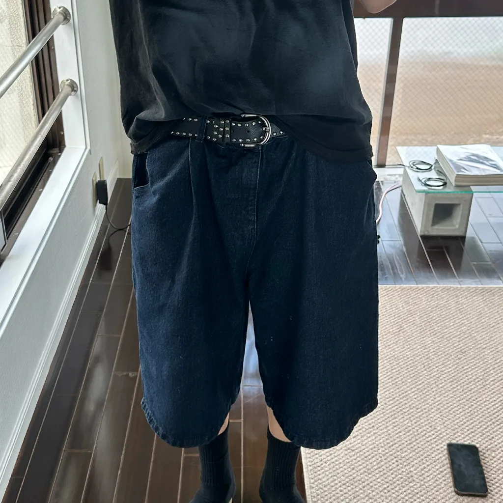 ワイドタック入りハーフスラックスパンツ