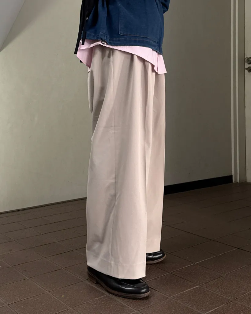 スリータックワイドスラックス