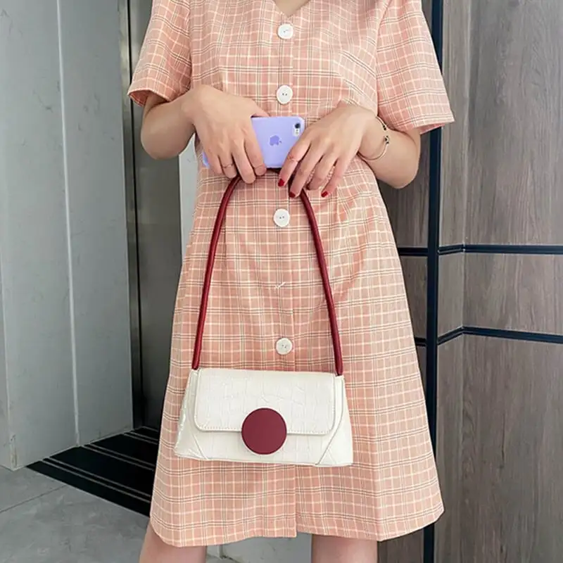 ショルダーバッグ バッグ ファッション 3色展開 PU ハート 女性らしい 演奏会 お呼ばれ ベージュ ホワイト ブラック