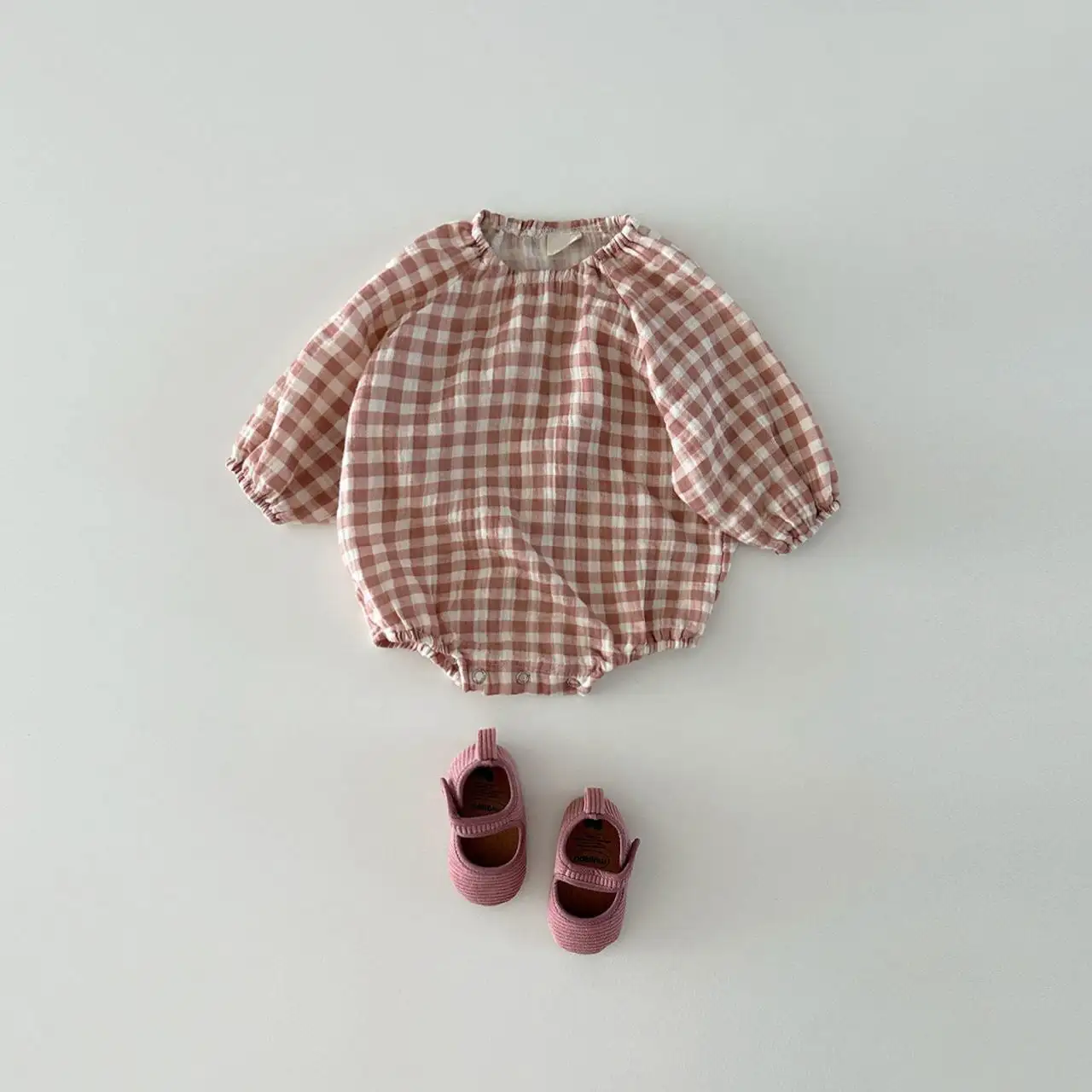 【66-90cm】ナチュラルチェック ハートロンパース
