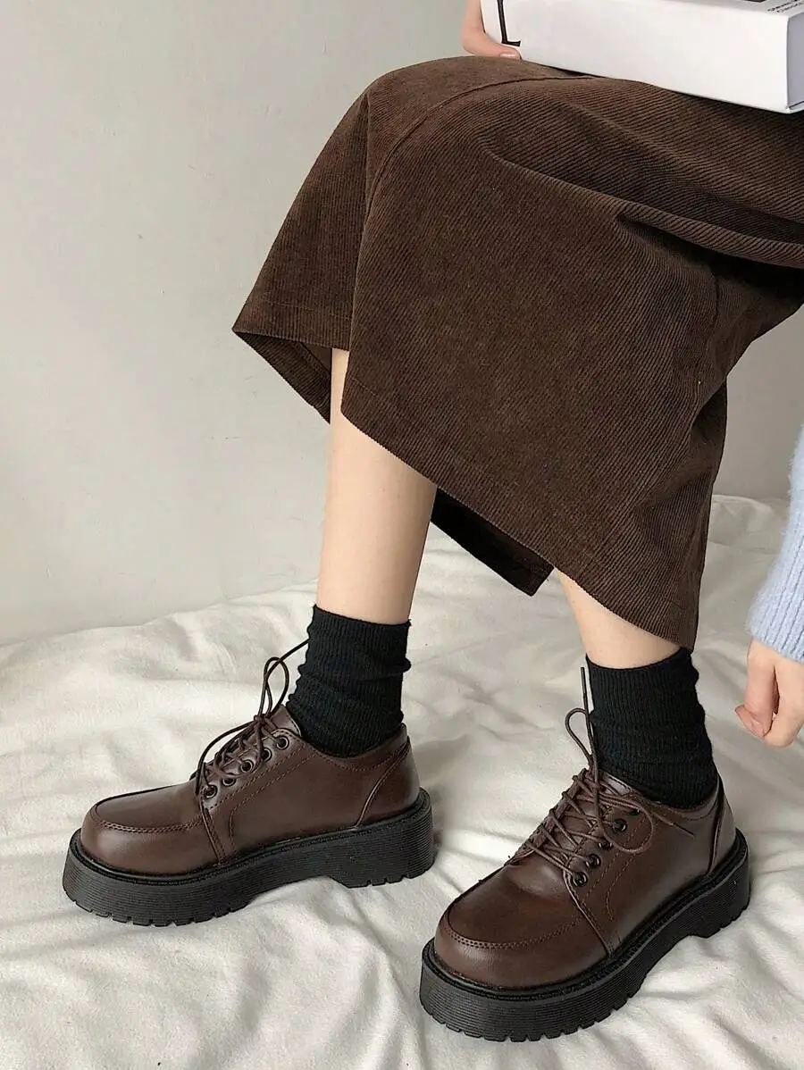 ラウンドトゥ オックスフォードシューズ 厚底 カラーバリエーション ストラップ 快適