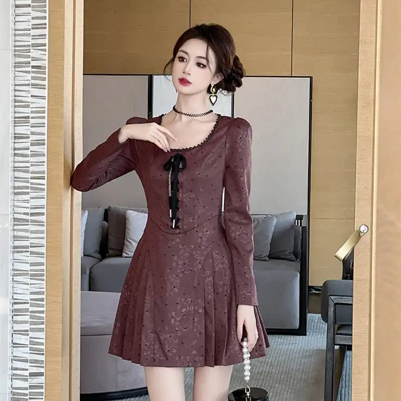 スクエアネック レトロ Aライン ドット柄 ワンピース