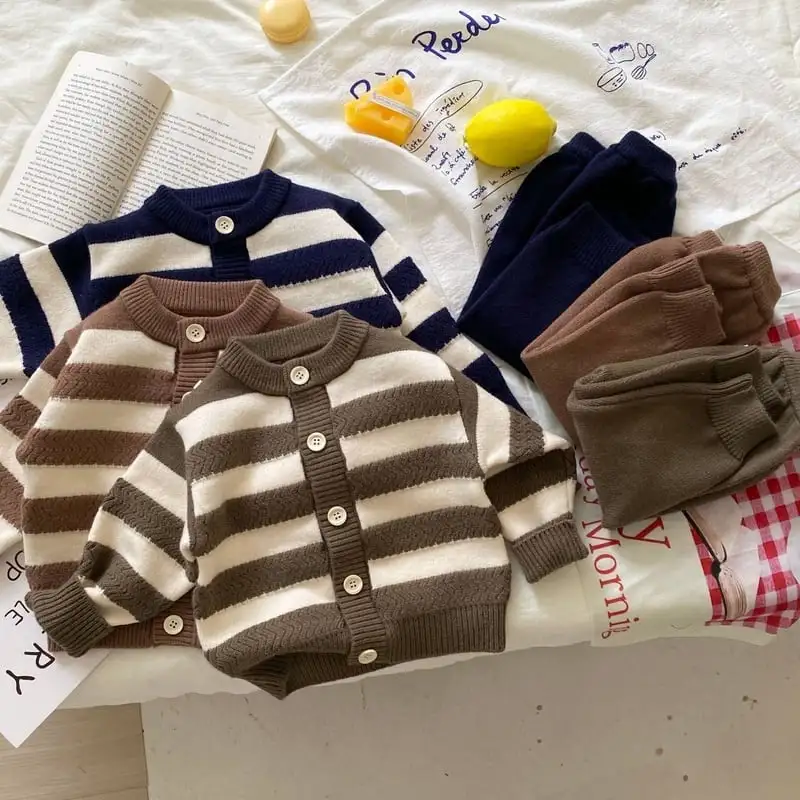 【66-90cm】ボーダー ニット カーディガン＆パンツセット