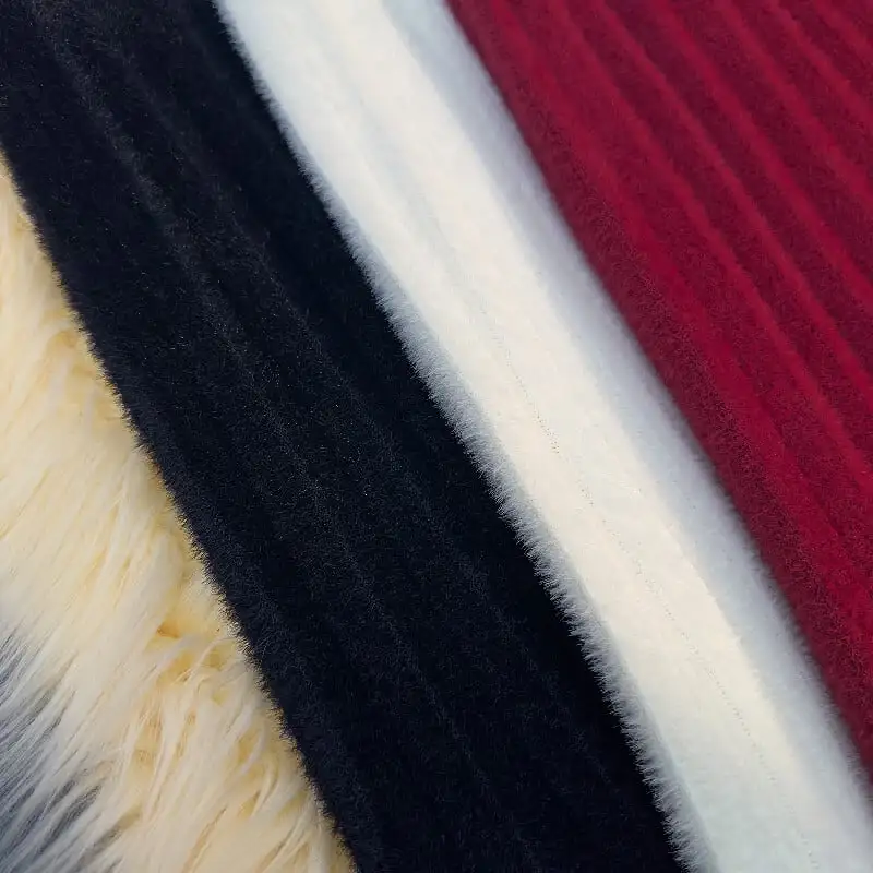 ボトムス スカート 3色展開 ミンク風生地 無地 ブラック ライトベージュ レッド