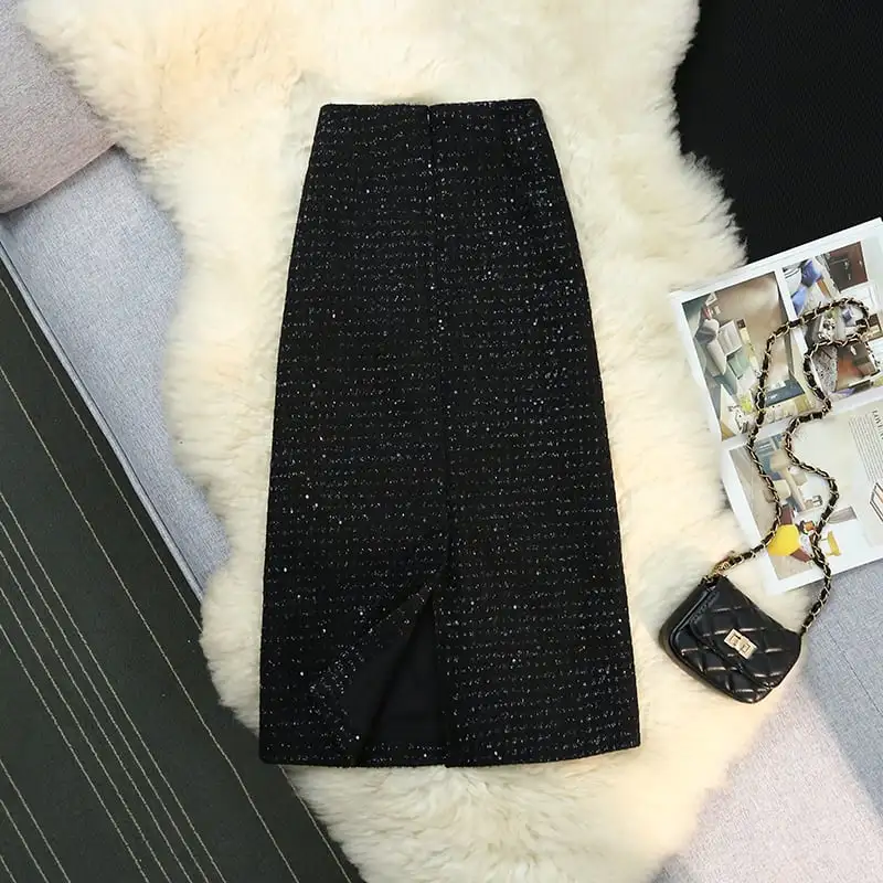 ボトムス スカート 2色展開 スパンコール バックスリット ツイード ホワイト ブラック