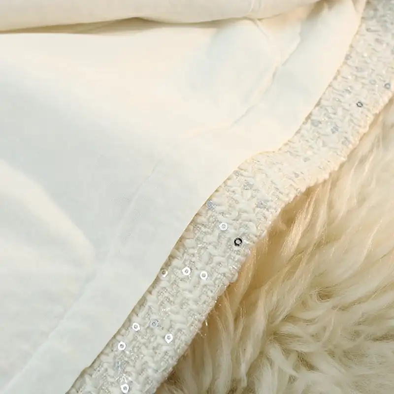 ボトムス スカート 2色展開 スパンコール バックスリット ツイード ホワイト ブラック