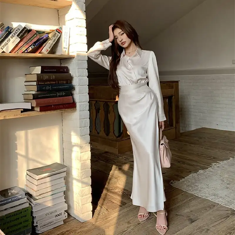 セットアップ トップス+スカート 気質溢れる 落ち感 長袖 ベージュ