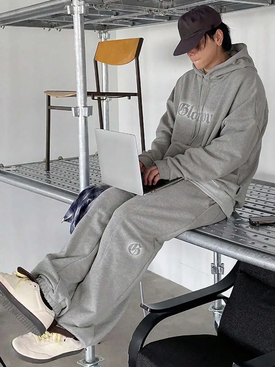 グレー レターグラフィック フリースパーカー  裏起毛 セット