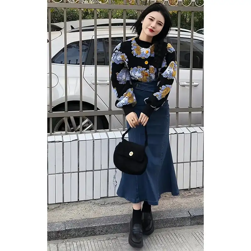 細見効果抜群 パプラム バックスリット ヒップアップ デニムスカート