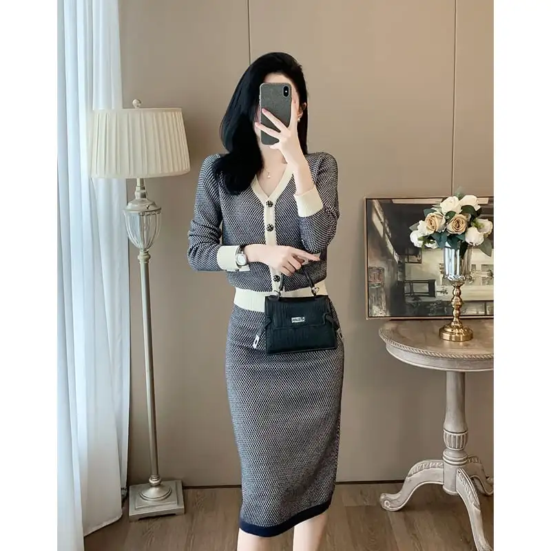 セットアップ トップス+スカート ニット Vネック フェミニン