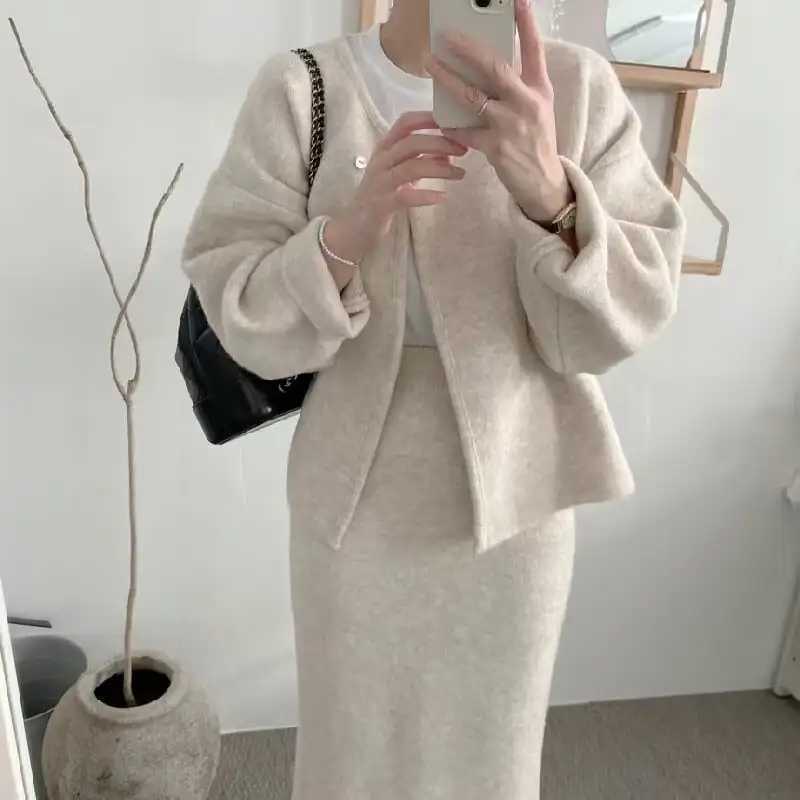 セットアップ カーディガン+スカート ３色展開 通勤 シンプル