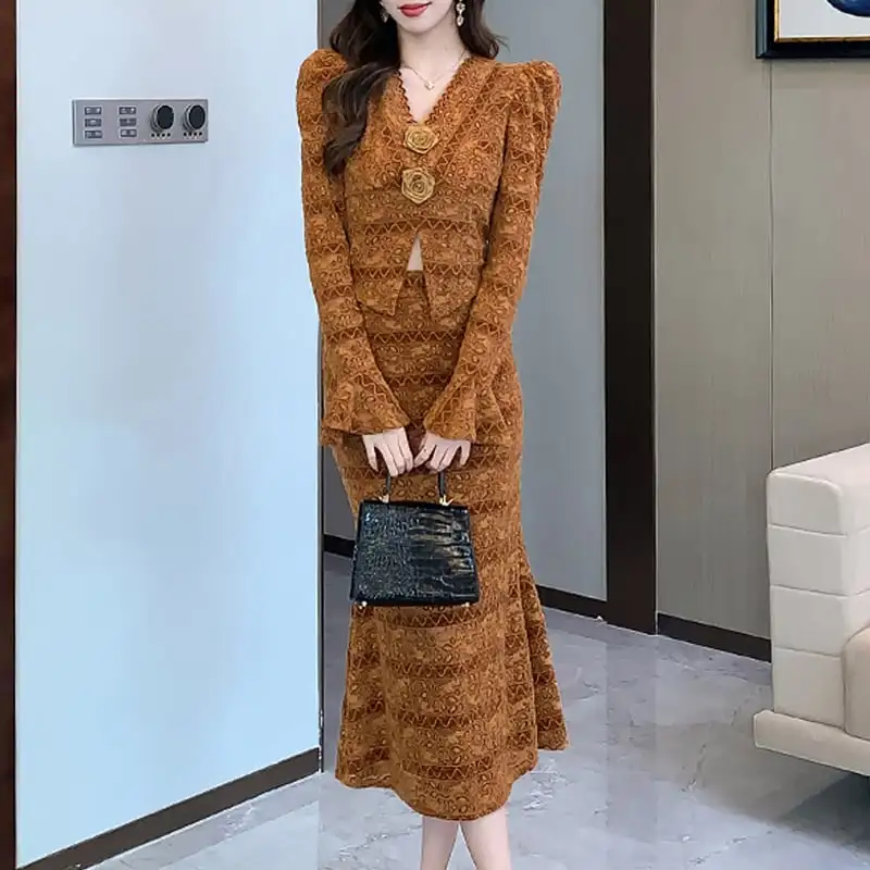 セットアップ トップス+スカート レース フィッシュテール