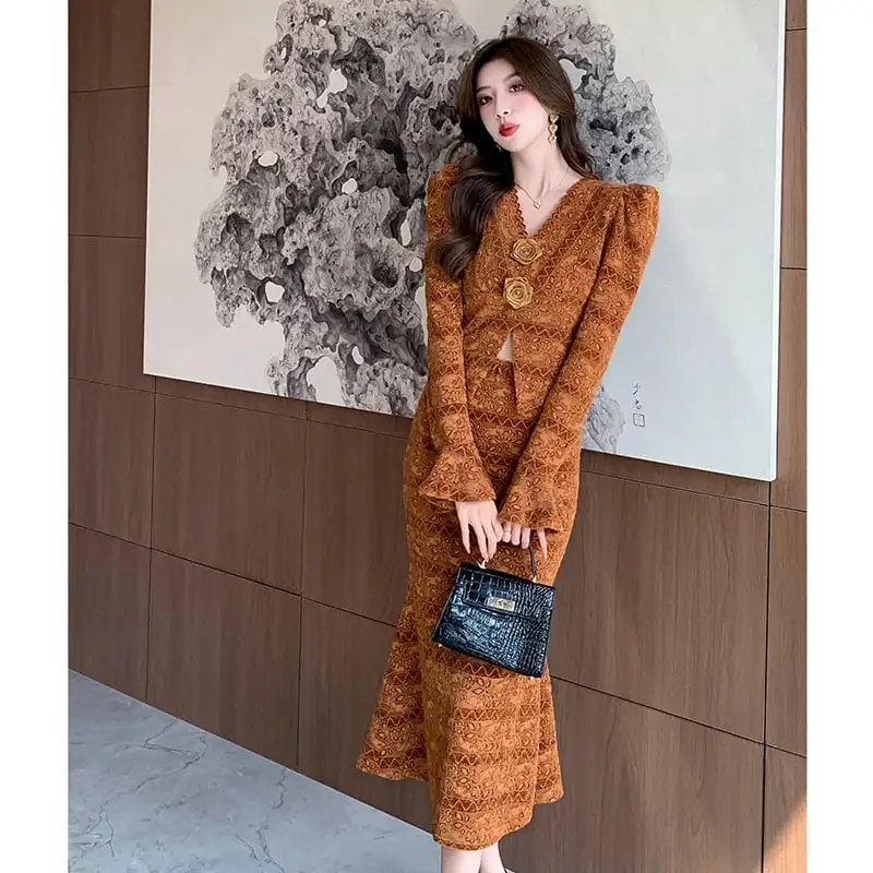 セットアップ トップス+スカート レース フィッシュテール