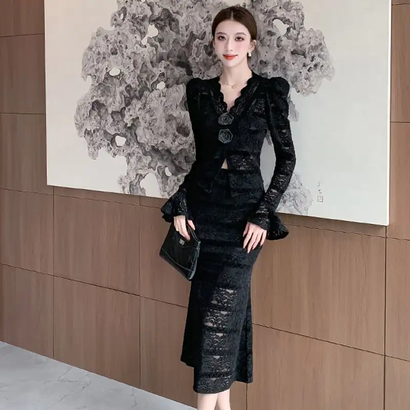 セットアップ トップス+スカート レース フィッシュテール