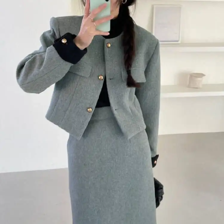 セットアップ ジャケット+スカート 2色展開 エレガント 通勤 スリット 長袖