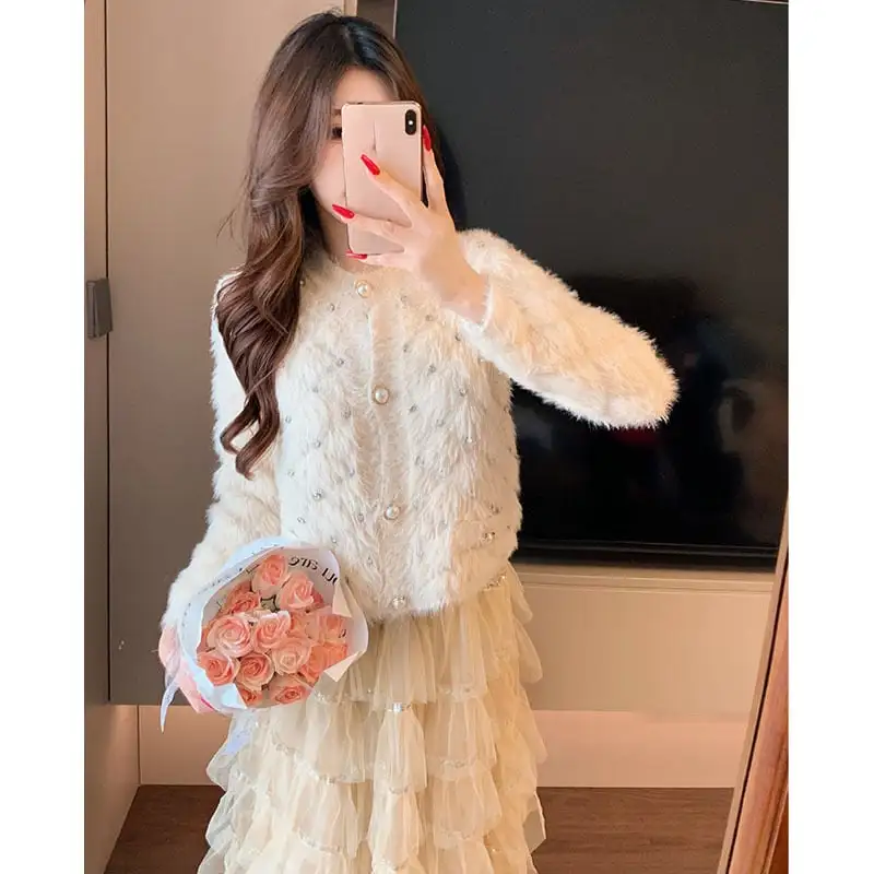 セットアップ セーター+スカート 2色展開 ラインストーン ライトベージュ ライトブラウン